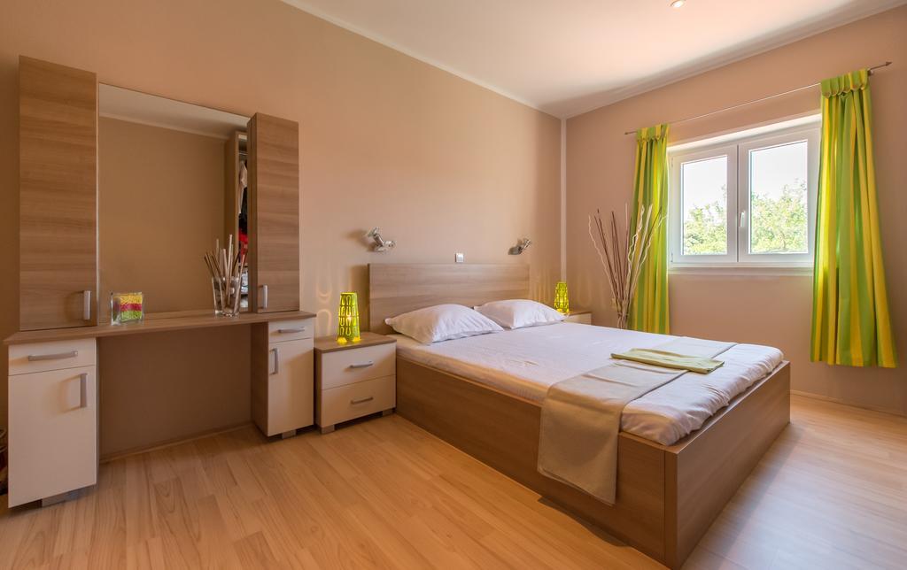 Apartment Puko Bol Zimmer foto